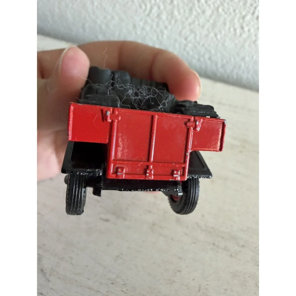 Matchbox Models of Yesteryear Y-13 1918 Crossley Coal Truck Evans Bros. 1:47